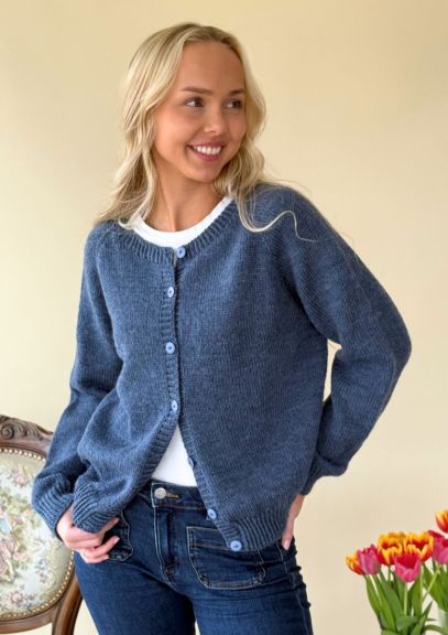 Basic Cardigan (Lanolin Wool)